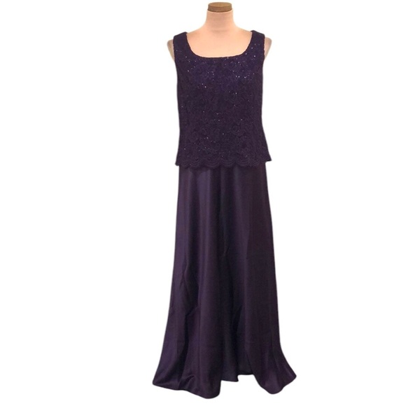 NWT Alex Evening Formal Dress Size 10 Dark Plum Purple Glitter Lace Gown - Picture 1 of 12